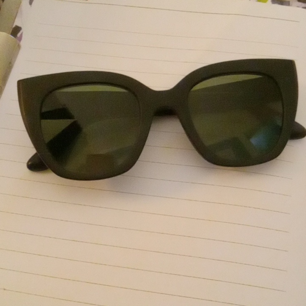 Tom's Sydney sunglasses